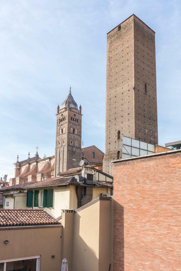 Bologna Elegance Apartment ภายนอก รูปภาพ