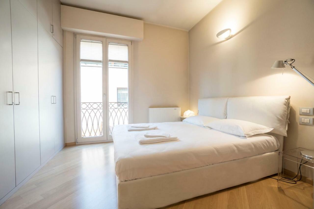 Bologna Elegance Apartment ภายนอก รูปภาพ